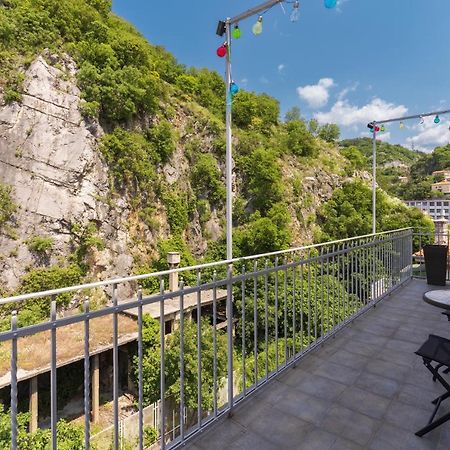 Stunning Apartment In Quiet Street Near Center With Free Parking 4 Floor Rijeka Dış mekan fotoğraf